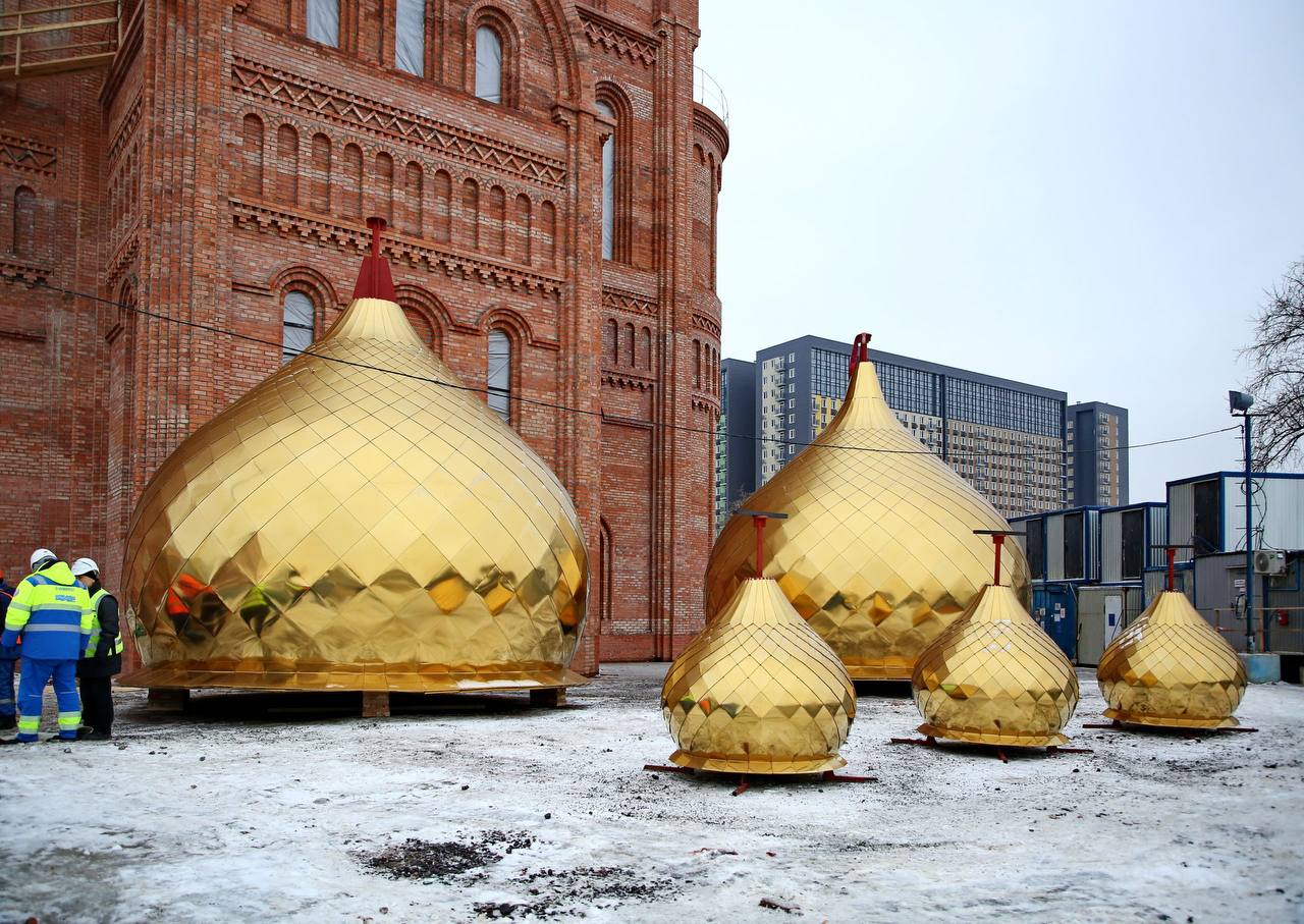 Освящения куполов и колоколов храма Успения в Останкино