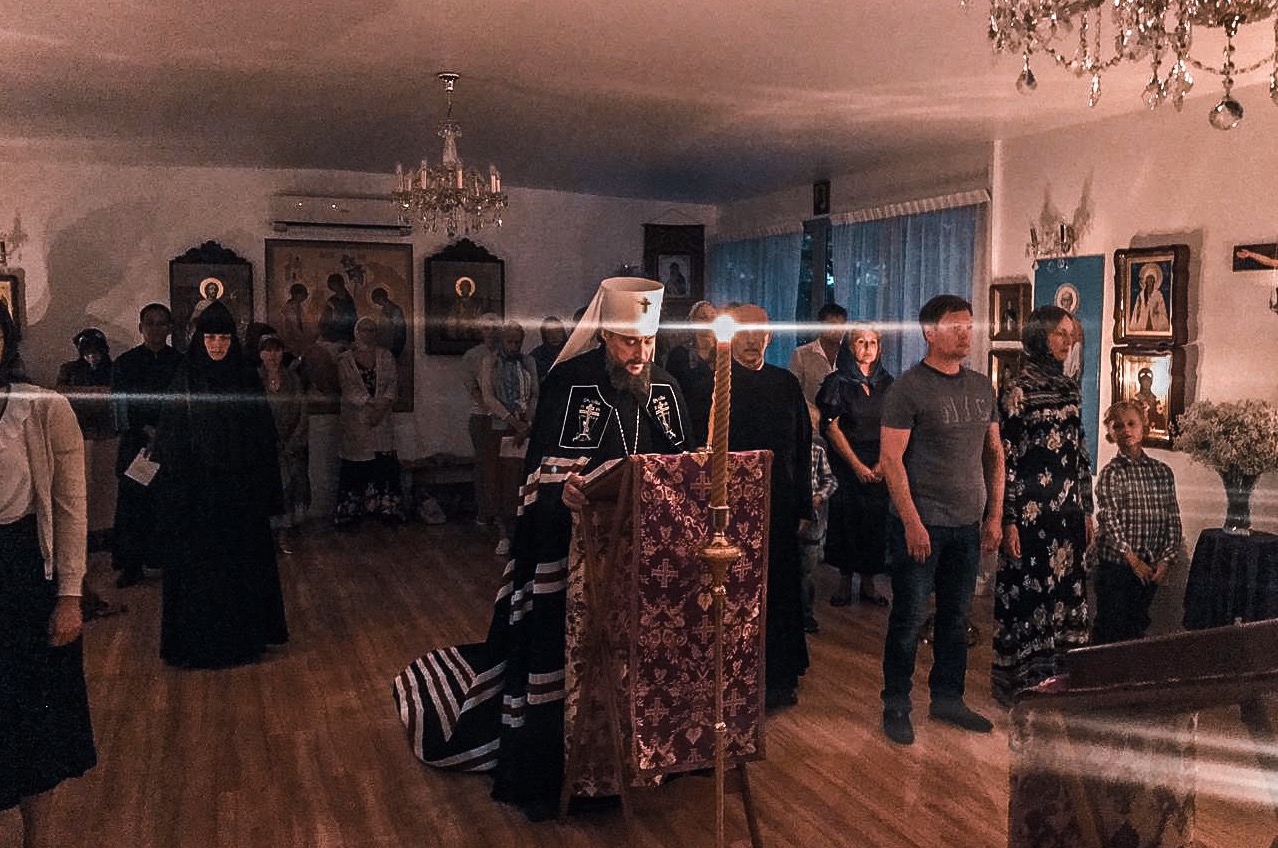  Чтение Великого покаянного канона прп. Андрея Критского в Сингапуре