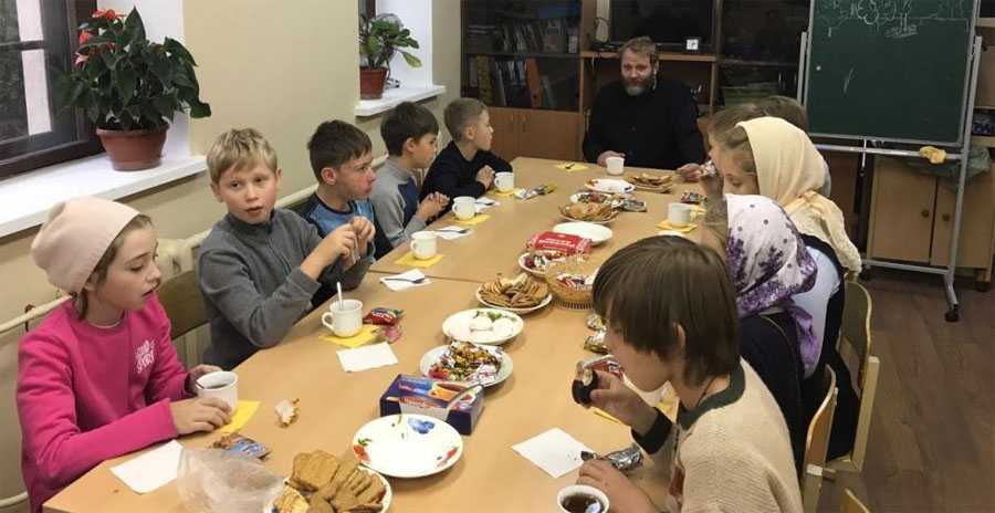 В Храме прошла встреча-экскурсия со школьниками ГБОУ Школа № 1415