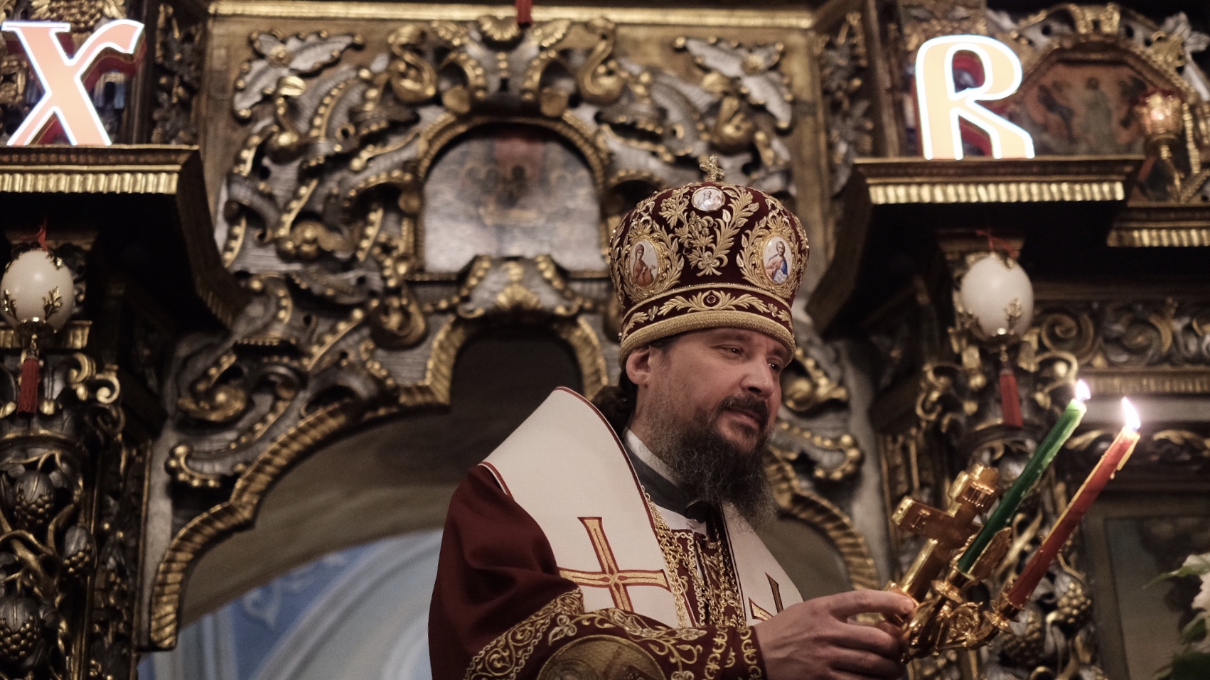 Торжественное богослужение в праздник Светлого Христова Воскресения 