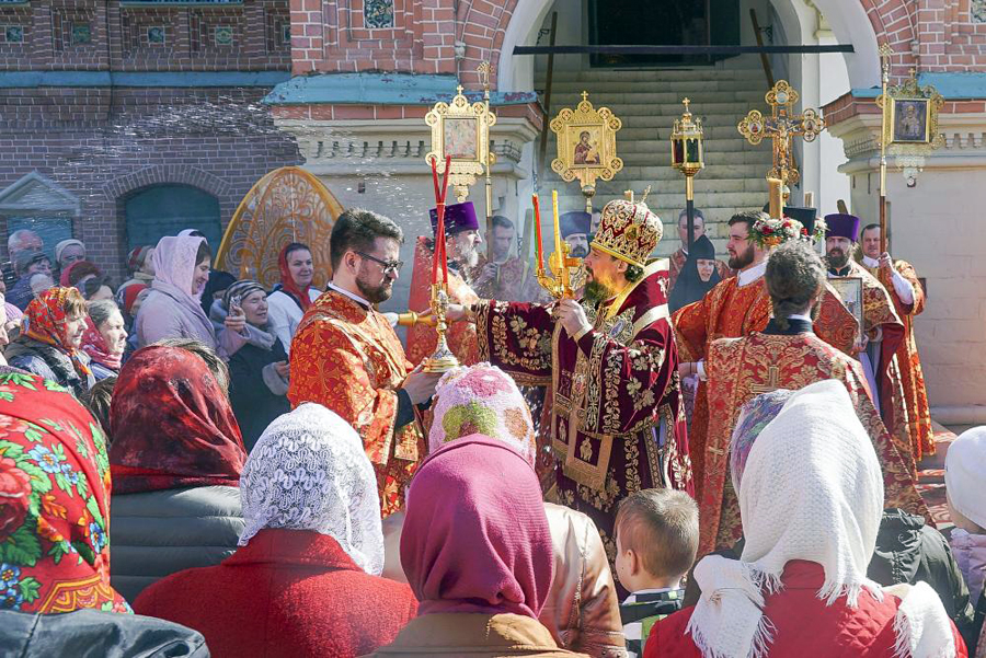 Светлые дни всеобщего торжества Пасхи