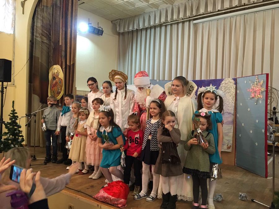 Прошел Рождественский праздник