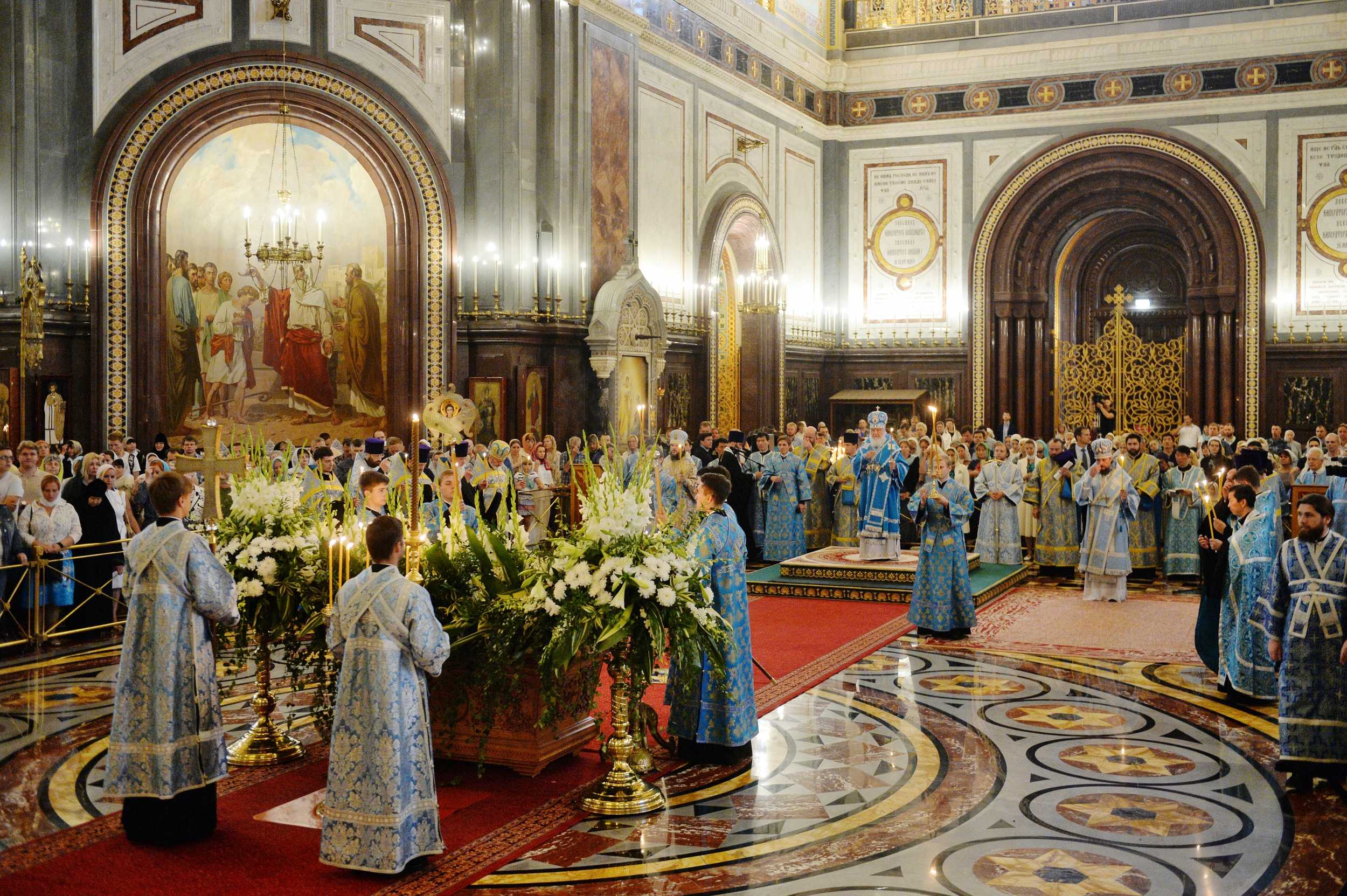Всенощное бдение в канун праздника Успения Пресвятой Богородицы