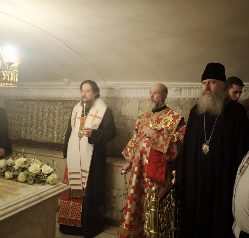 В Троице-Сергиевой лавре молитвенно почтили память Патриарха Пимена